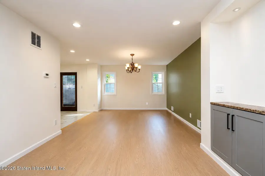 81 Tuckahoe Avenue, Staten Island, NY 10312 - #3