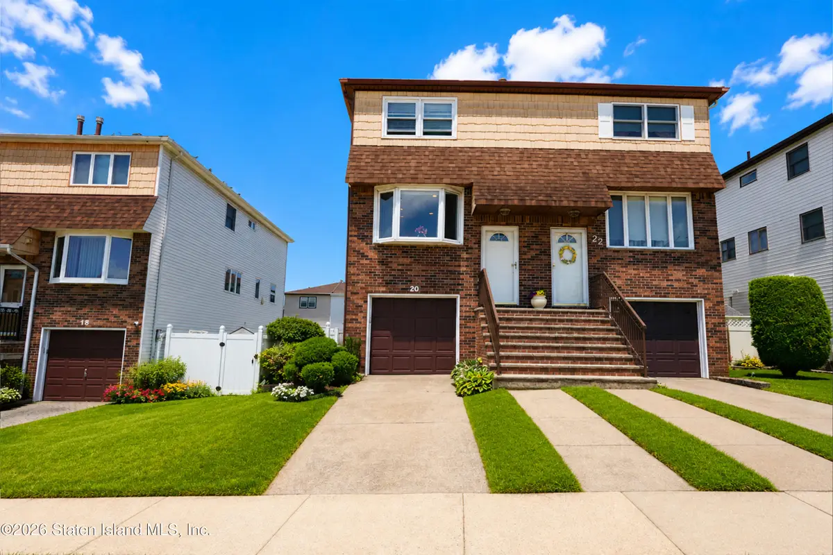 20 E Macon Avenue, Staten Island, NY 10308 - #1