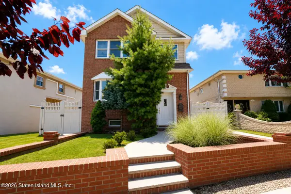124 Reid Avenue, Staten Island, NY 10305