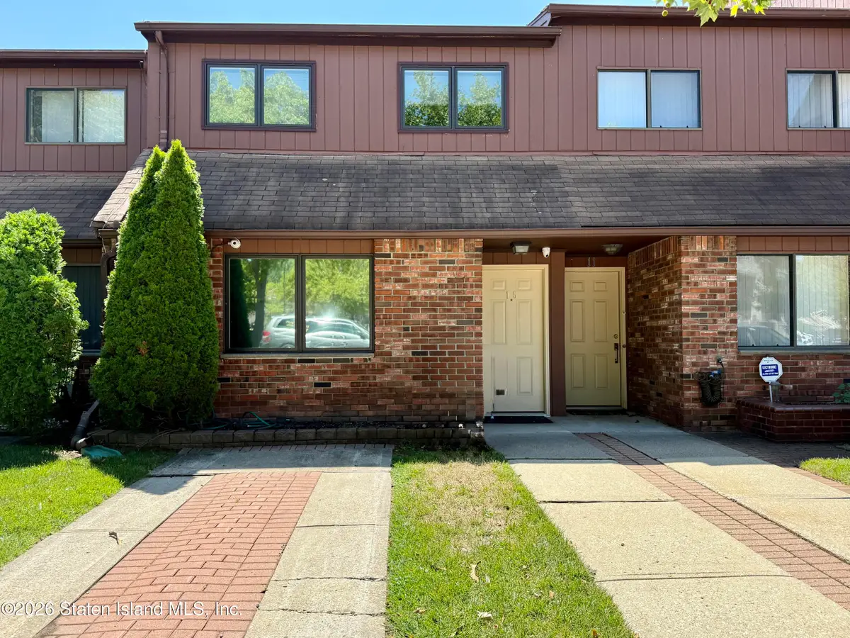 15 Gateway Drive, Staten Island, NY 10304 - #1