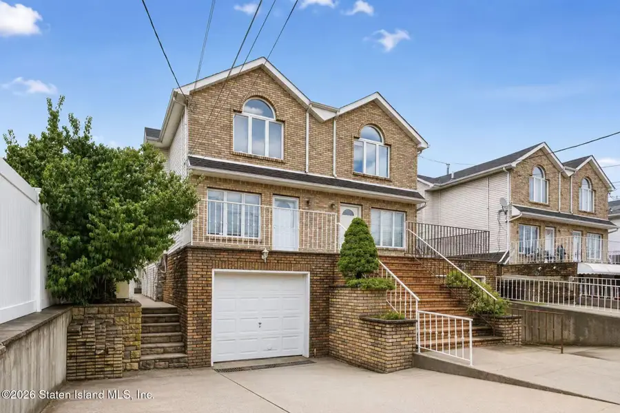 23 Saxon Avenue, Staten Island, NY 10314 - #2
