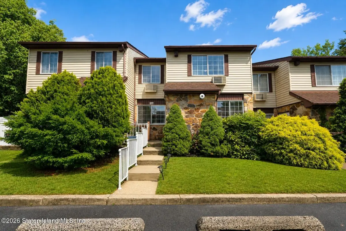 266 Corona Avenue, Staten Island, NY 10306 - #1