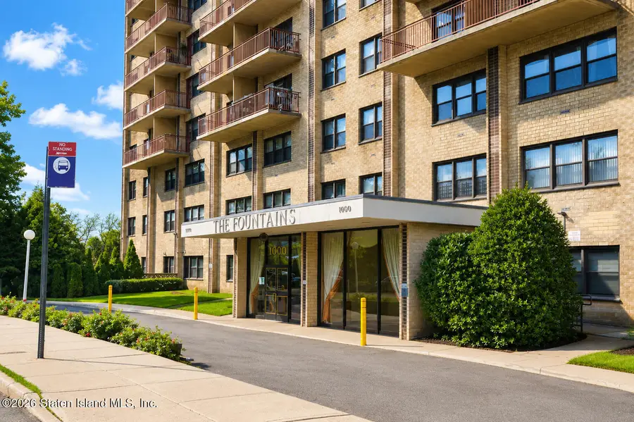 1000 Clove Road #9p, Staten Island, NY 10301 - #3