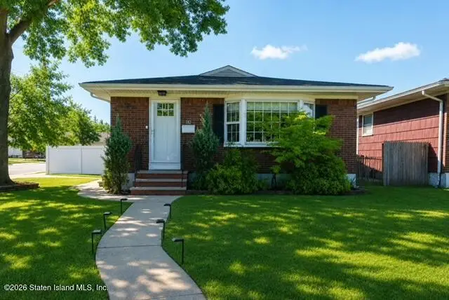 182 Oakdale Street, Staten Island, NY 10308 - #1