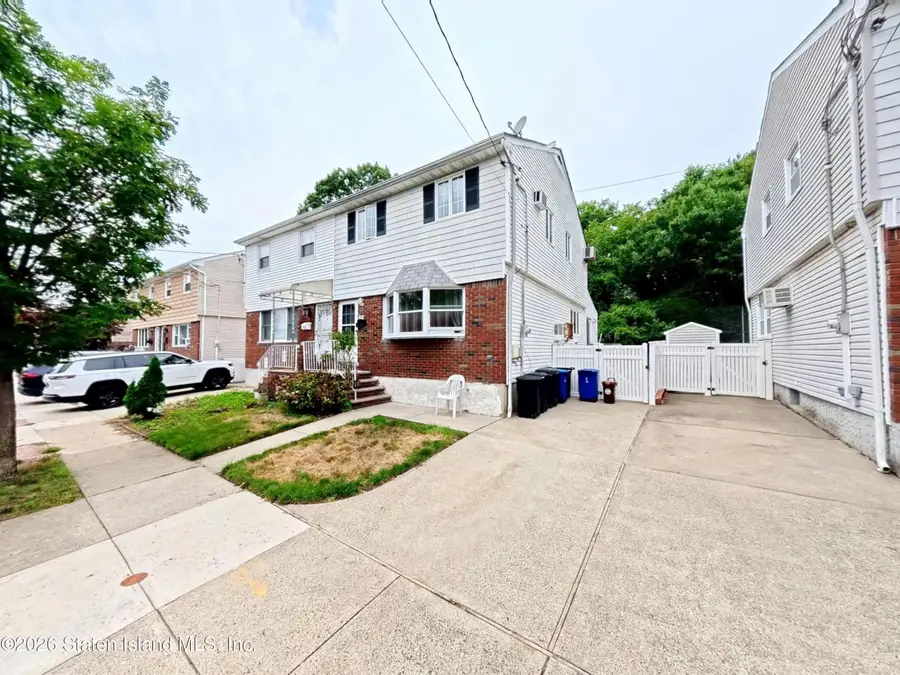 59 Zoe Street, Staten Island, NY 10305 - #2