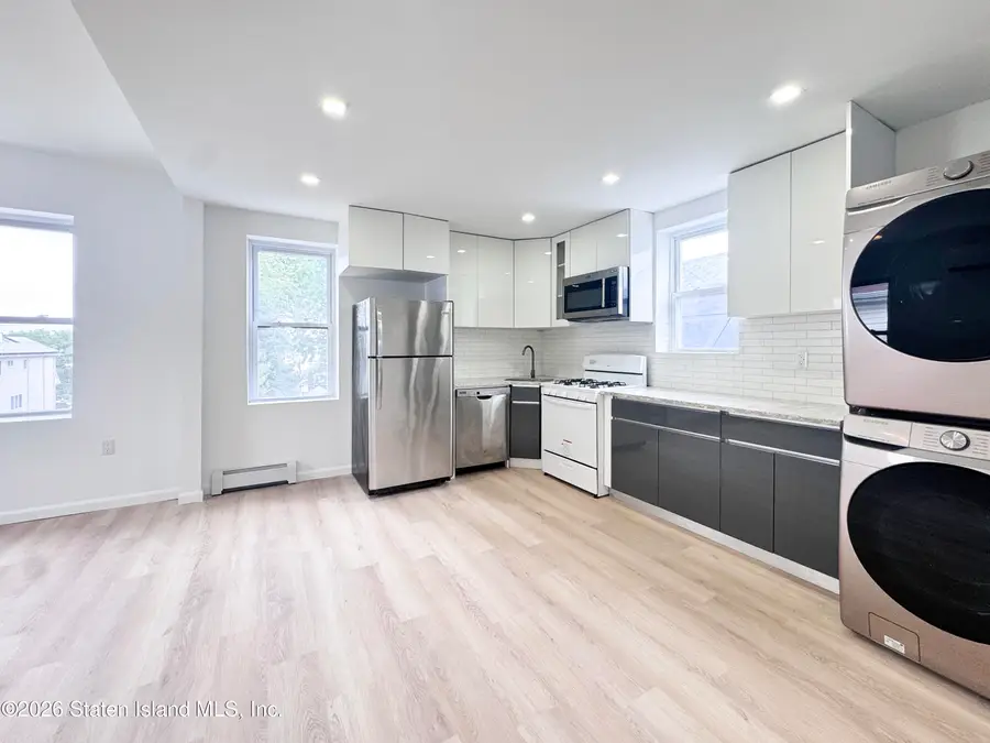 81 Sumner Avenue, Staten Island, NY 10314 - #3