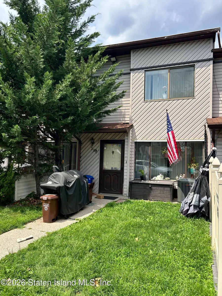 38 Selvin Loop, Staten Island, NY 10303 - #2