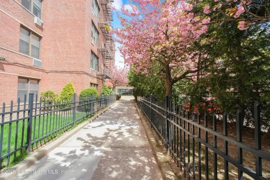 100 Colfax Avenue #7g, Staten Island, NY 10306 - #2
