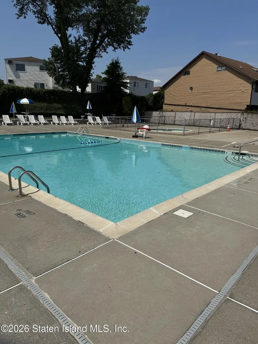 22 Hickory Circle, Staten Island, NY 10312 - #3
