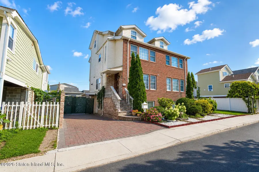 5 Neutral Avenue, Staten Island, NY 10306 - #3