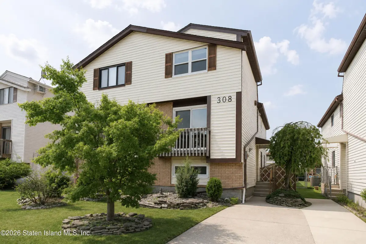 308 Travis Avenue, Staten Island, NY 10314 - #1