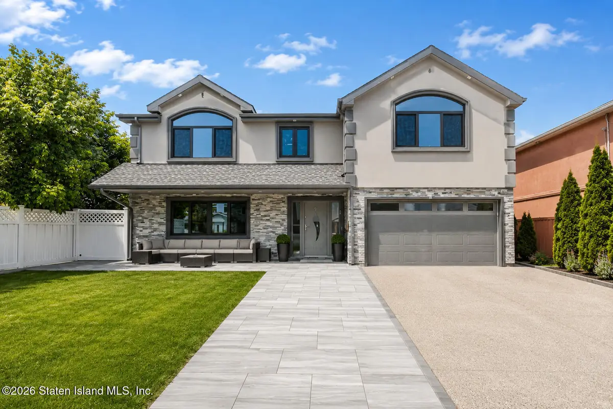 20 Dawson Circle, Staten Island, NY 10314 - #1