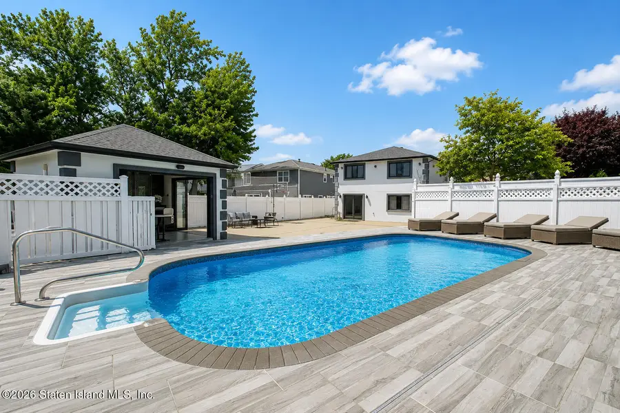 20 Dawson Circle, Staten Island, NY 10314 - #3