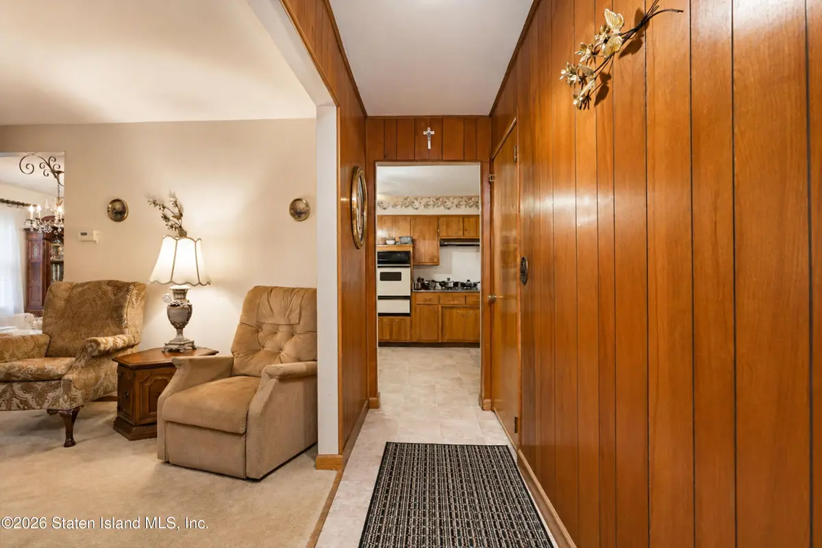 121 College Avenue, Staten Island, NY 10314 - #1