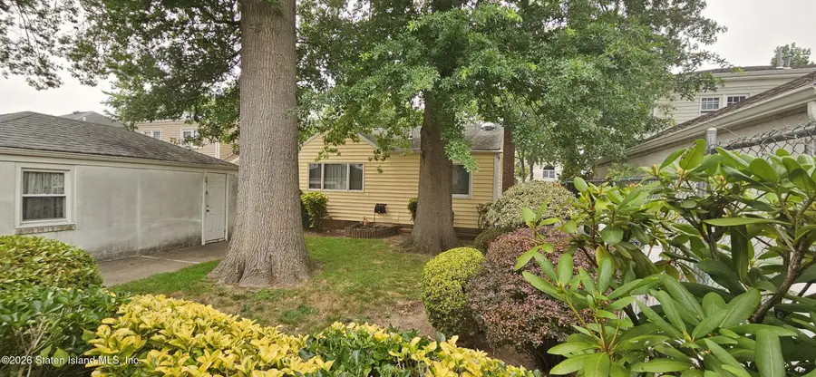 144 Hereford Street, Staten Island, NY 10308 - #3