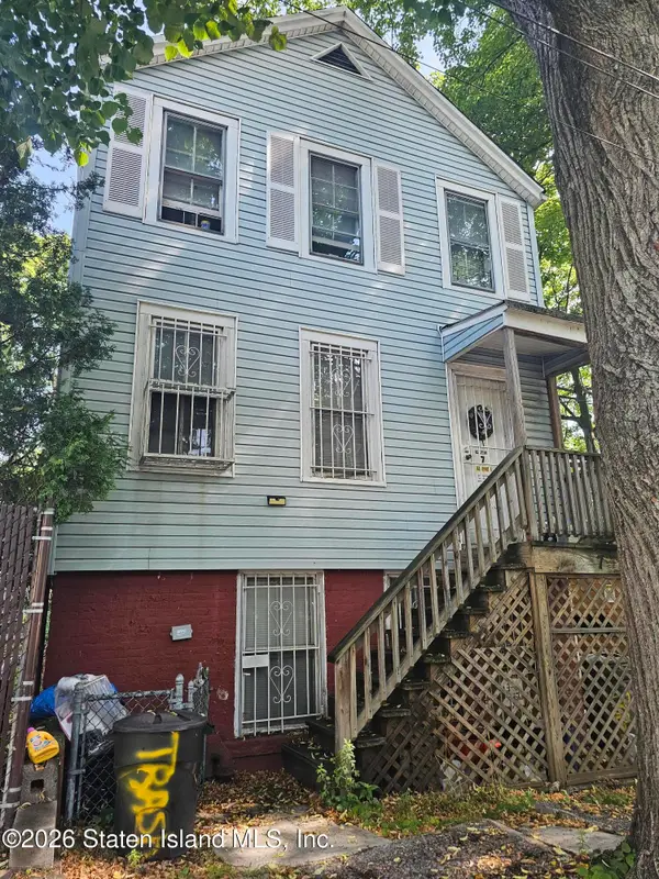 7 N Frean Street, Staten Island, NY 10304
