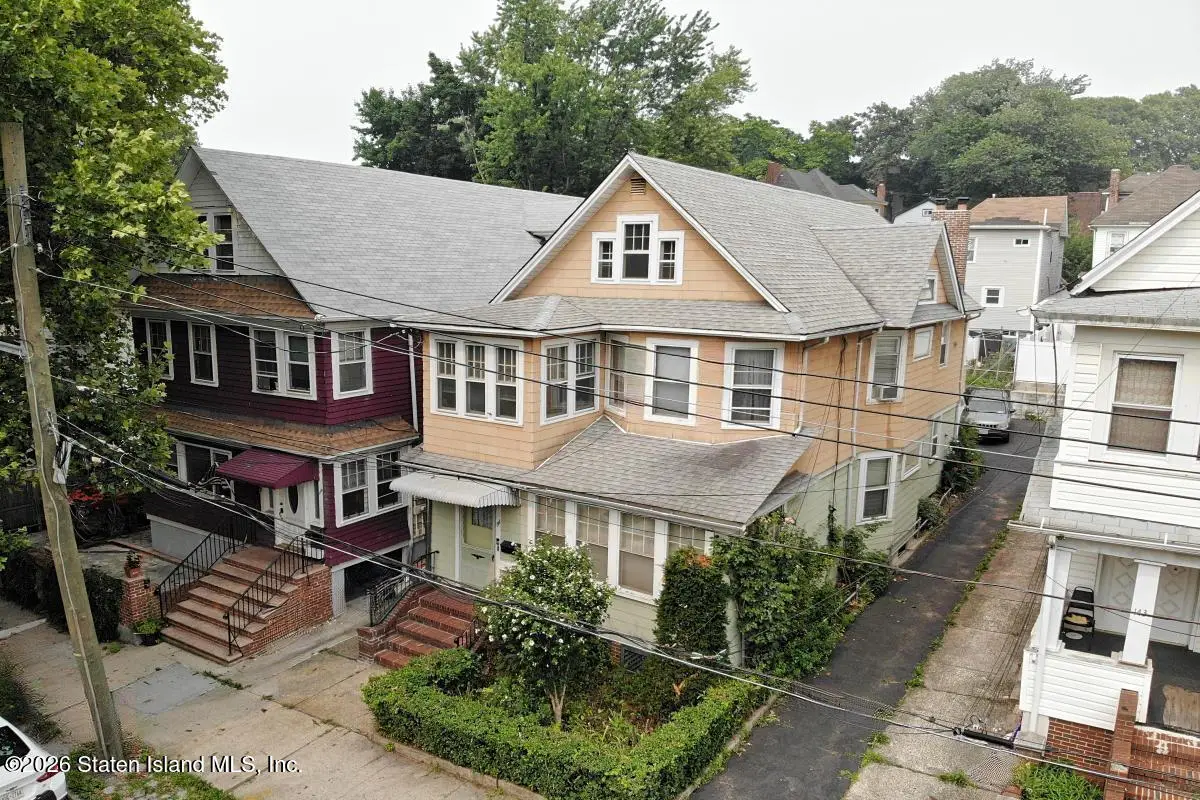 141 Beechwood Avenue, Staten Island, NY 10301 - #1
