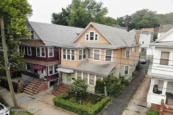 141 Beechwood Avenue, Staten Island, NY 10301