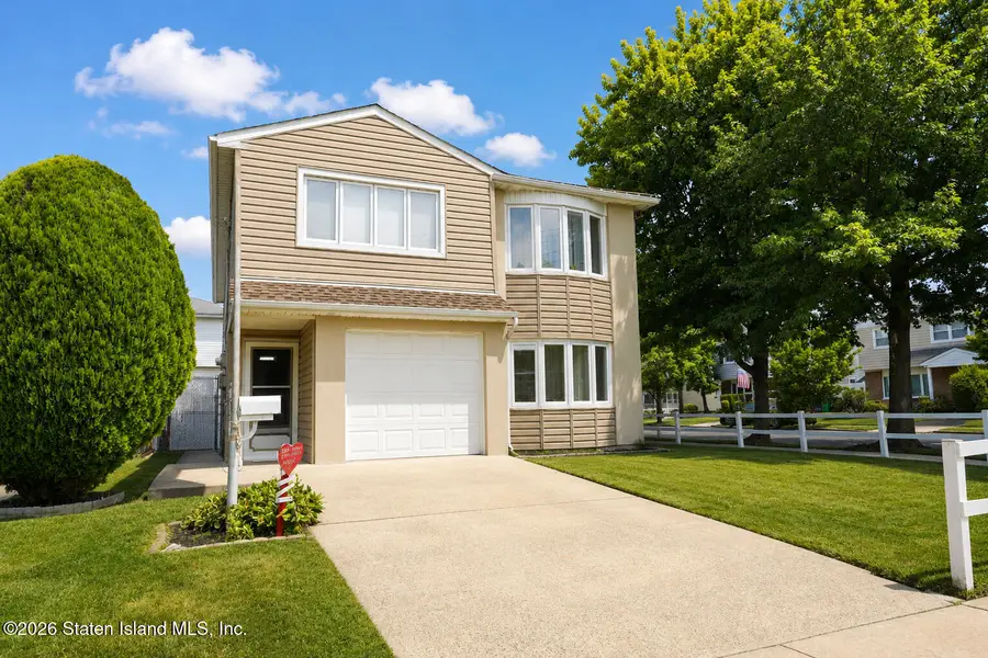 139 Lamoka Avenue, Staten Island, NY 10308 - #2