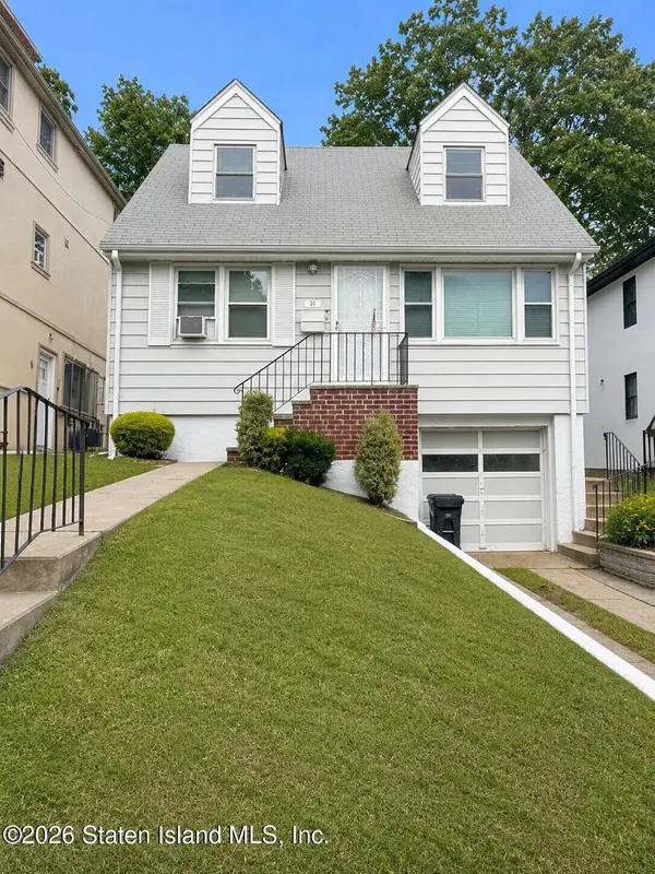 37 Norden Street, Staten Island, NY 10304