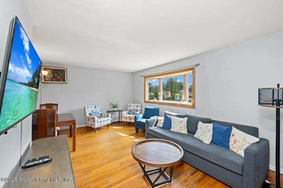 266 Bradley Avenue, Staten Island, NY 10314 - #3