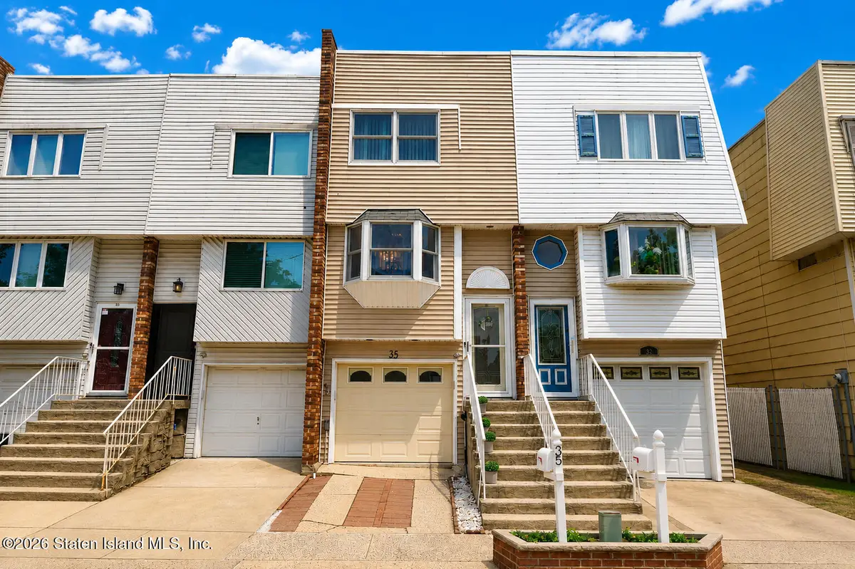 35 Mimosa Lane, Staten Island, NY 10312 - #1