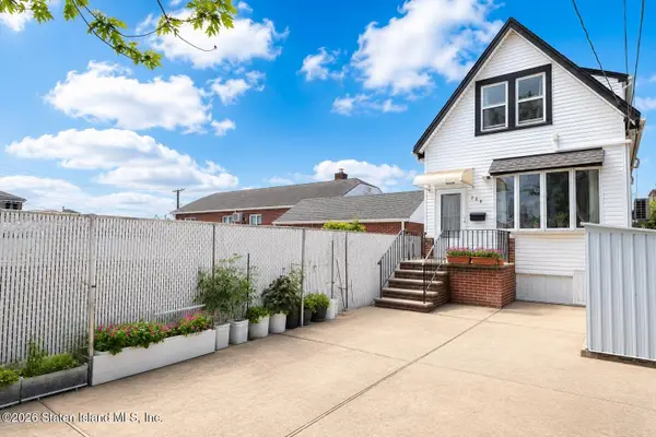 266 Kensington Avenue, Staten Island, NY 10305