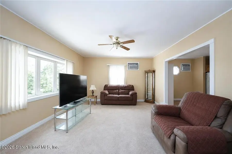 21 Father Capodanno Boulevard, Staten Island, NY 10305 - #3