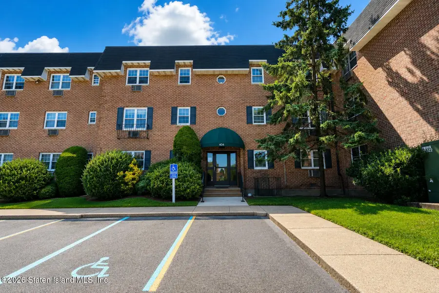 404 Maryland Avenue #2d, Staten Island, NY 10305 - #2