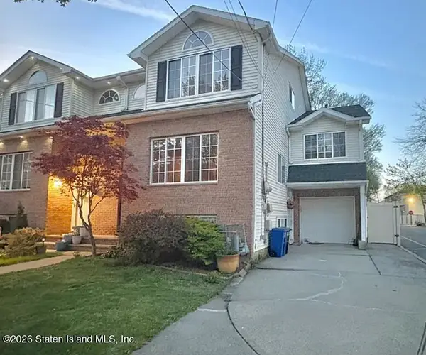 45 Sharrotts Road, Staten Island, NY 10309
