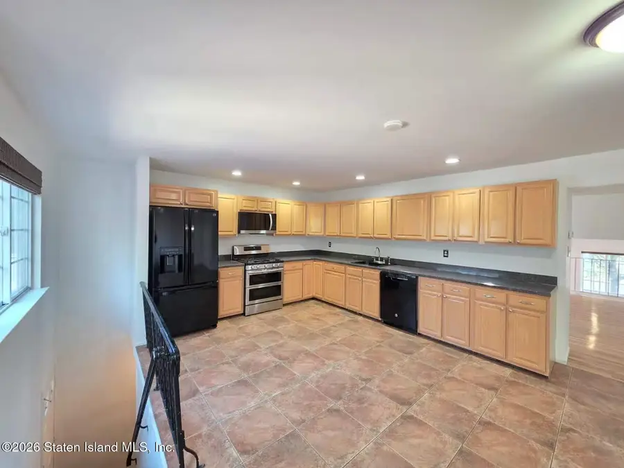 45 Sharrotts Road, Staten Island, NY 10309 - #2