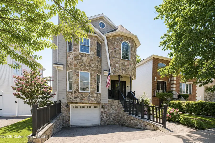 214 Vineland Avenue, Staten Island, NY 10312 - #2