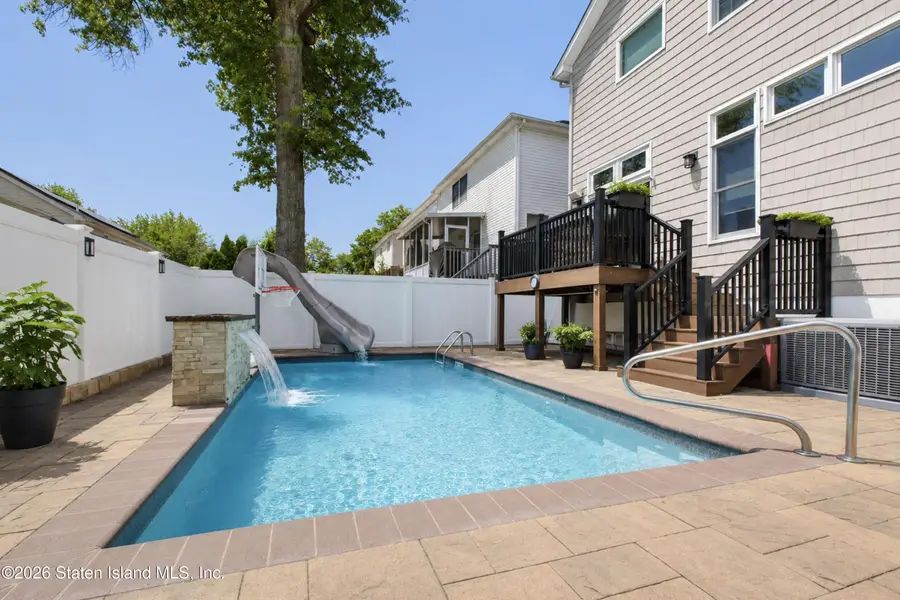 214 Vineland Avenue, Staten Island, NY 10312 - #3