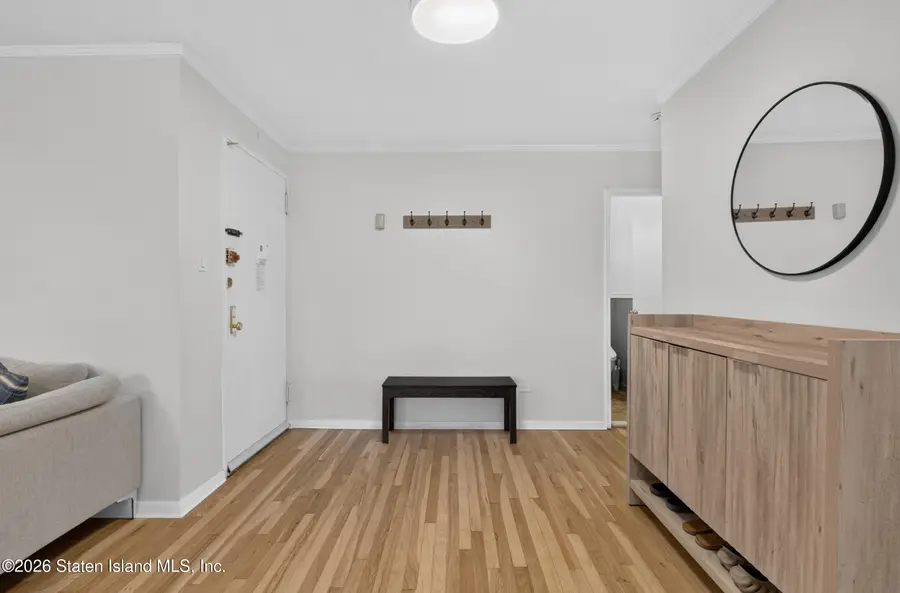 241-20 Northern Boulevard #3p, Little Neck, NY 11362 - #3