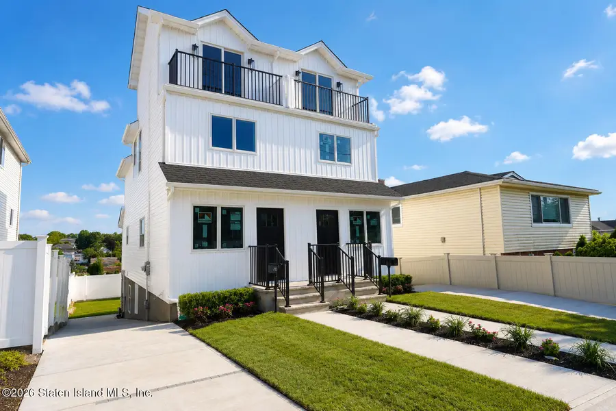 210 Holden Boulevard, Staten Island, NY 10314 - #2