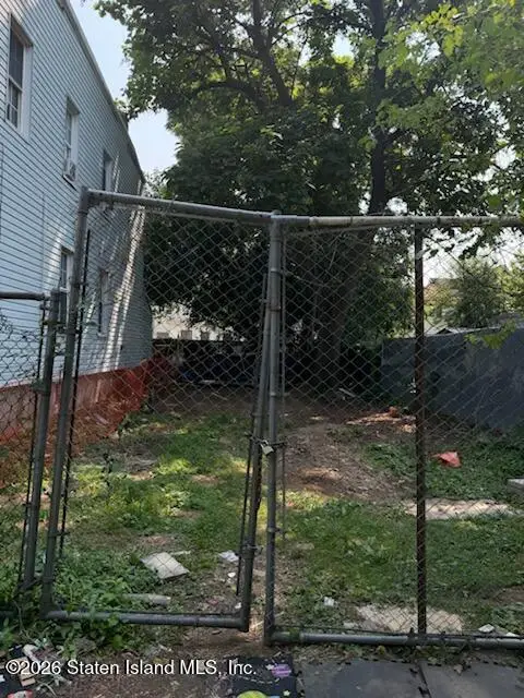 0 Avenue B, Staten Island, NY 10302 - #1