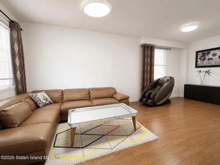 162 Vermont Avenue, Staten Island, NY 10305 - #3