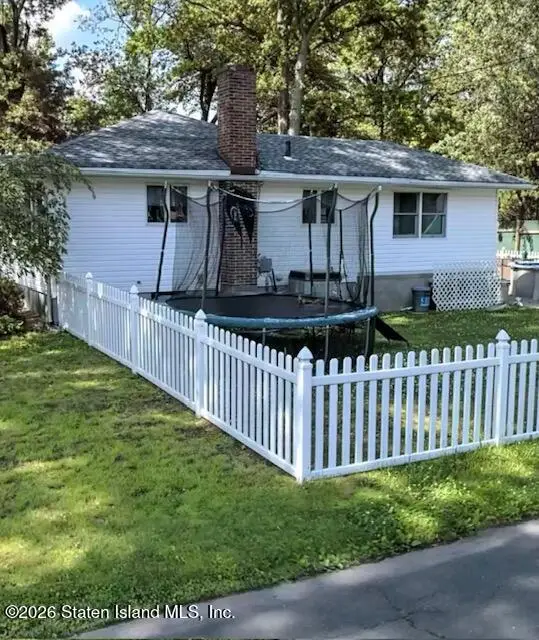 283 Sharrott Avenue, Staten Island, NY 10309 - #2