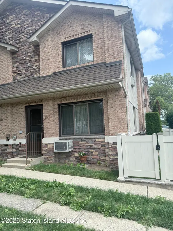 165 Narrows Road N, Staten Island, NY 10305