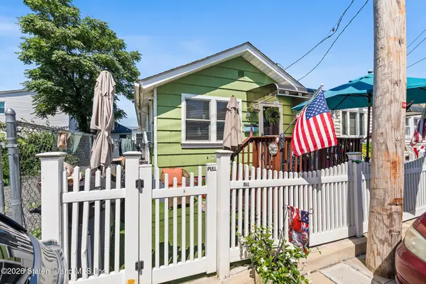 41 Seafoam Street, Staten Island, NY 10306