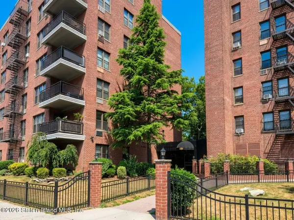 145 Lincoln Avenue #6v, Staten Island, NY 10306