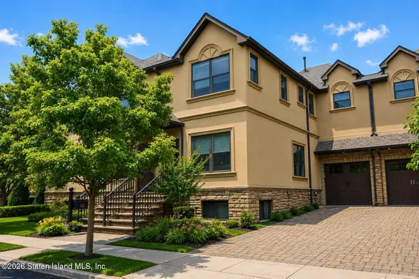 52 Perona Lane, Staten Island, NY 10308