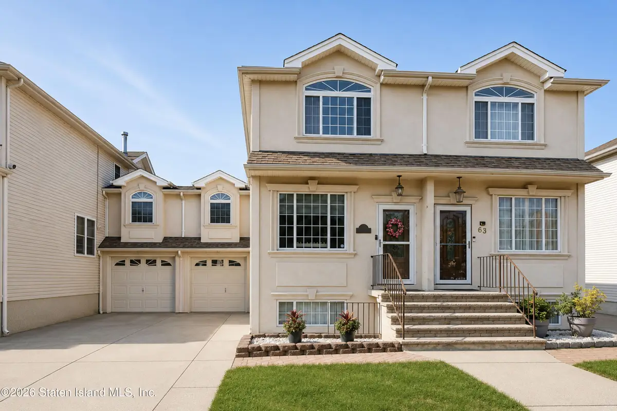 65 Pond Street, Staten Island, NY 10309 - #1