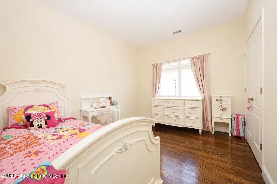 32 Wild Avenue, Staten Island, NY 10314 - #3