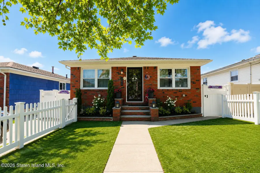 400 Main Street, Staten Island, NY 10307 - #2