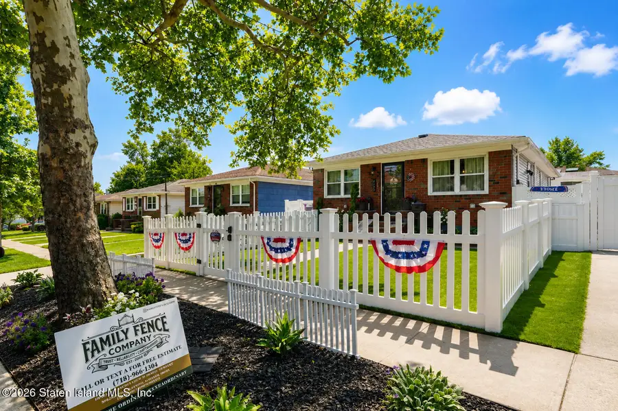 400 Main Street, Staten Island, NY 10307 - #3