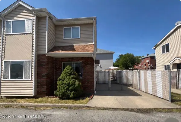 17 Patty Court, Staten Island, NY 10312