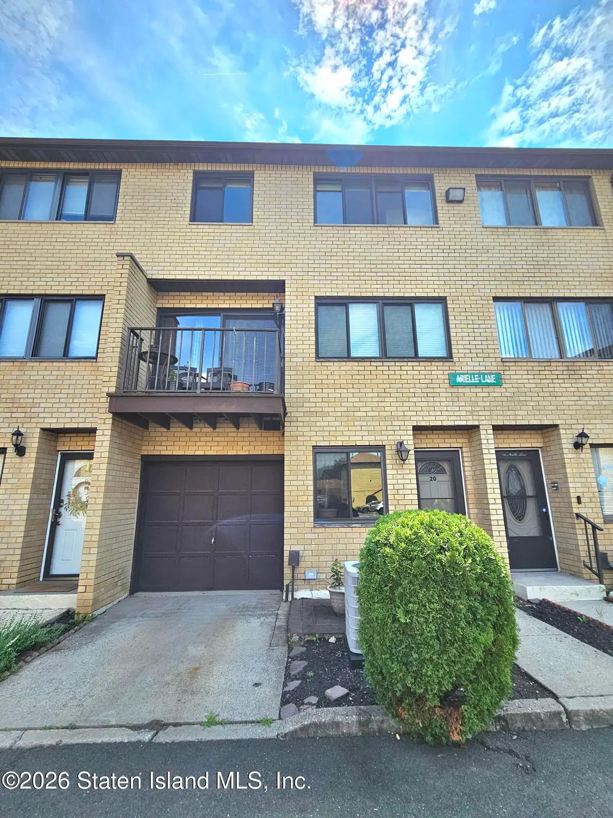 20 Arielle Lane, Staten Island, NY 10314 - #1