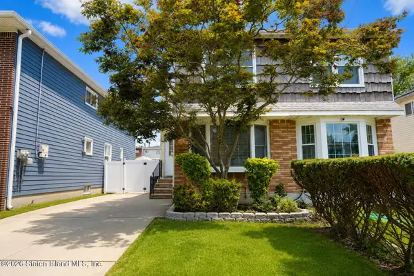 112 Amador Street, Staten Island, NY 10303