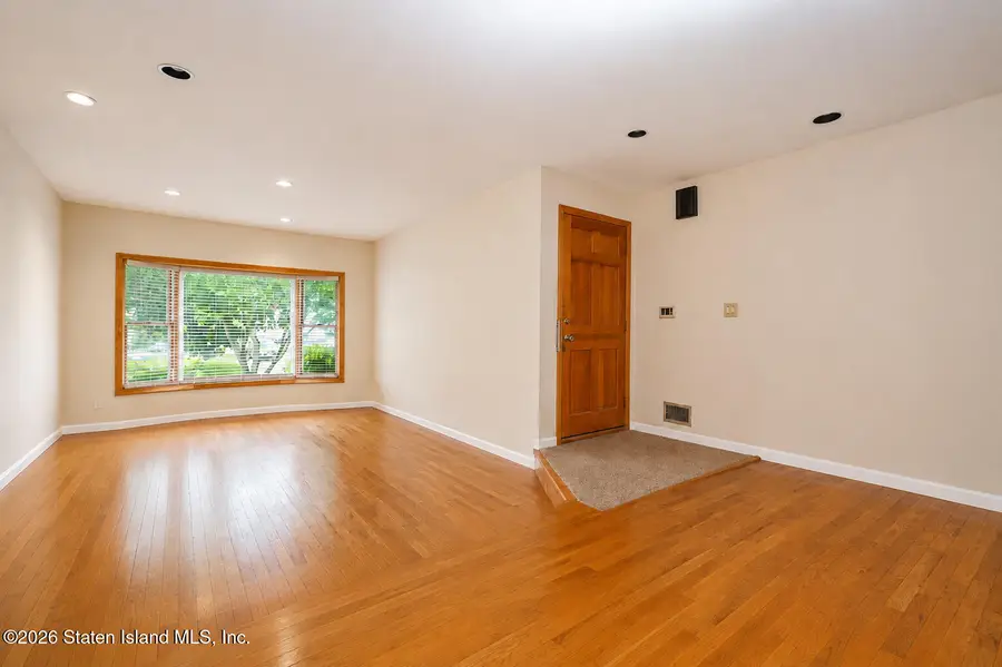 112 Amador Street, Staten Island, NY 10303 - #2